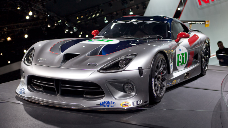 Illustration for article titled 2013 SRT Viper GTS-R: Car Porn Photos